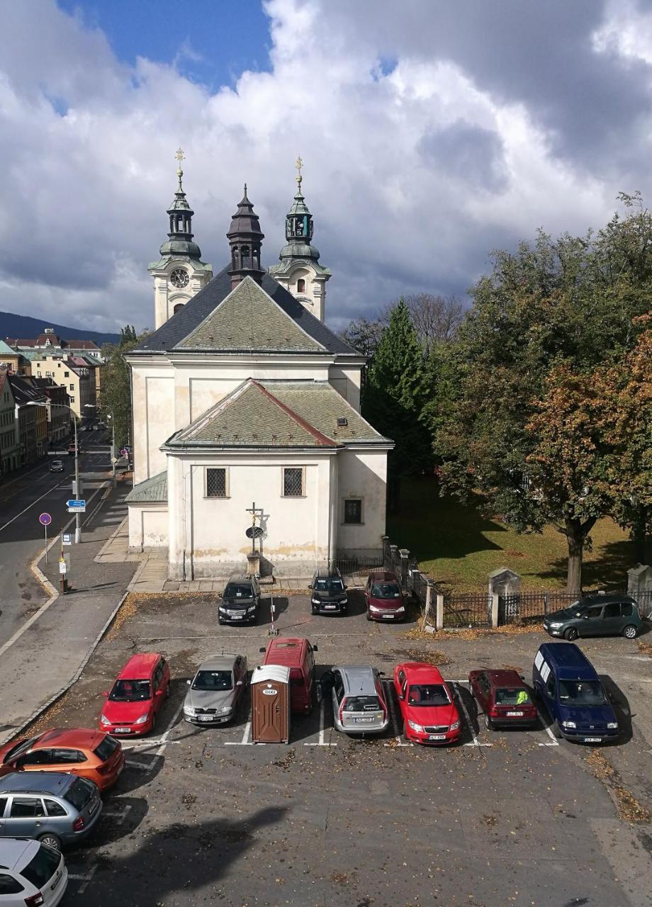 Svetobeznik Bed & Wine Hotell Liberec Eksteriør bilde